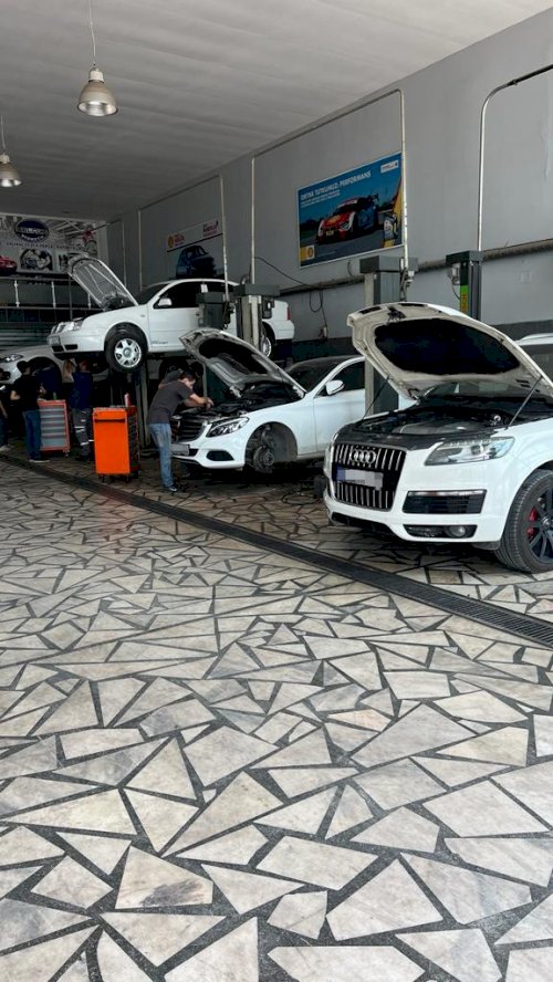 Servis'den Görüntüler